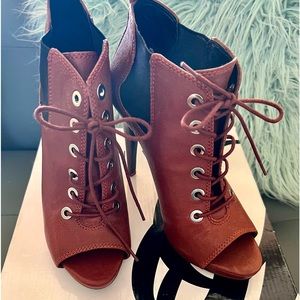 Nine West booties
